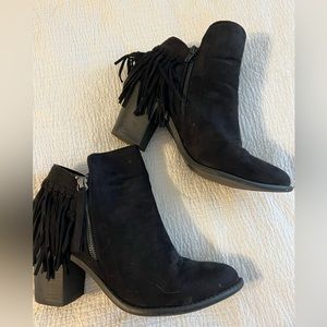 Black fringe booties